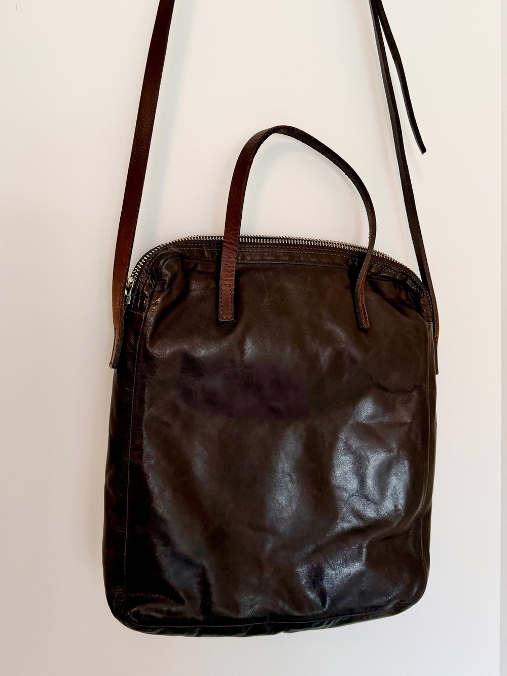 M0851 Brown Leather Crossbody